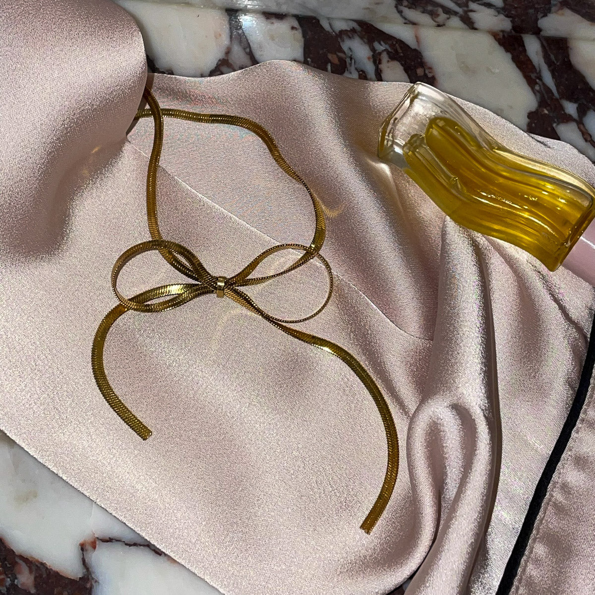 Bow Choker winther-studio-norway