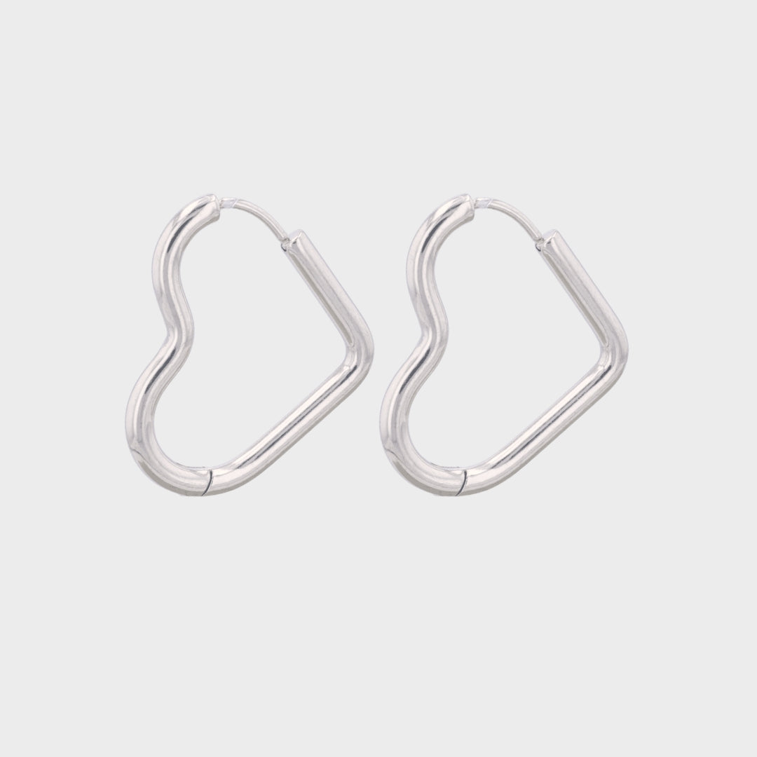 Simple Heart Hoops winther-studio-norway
